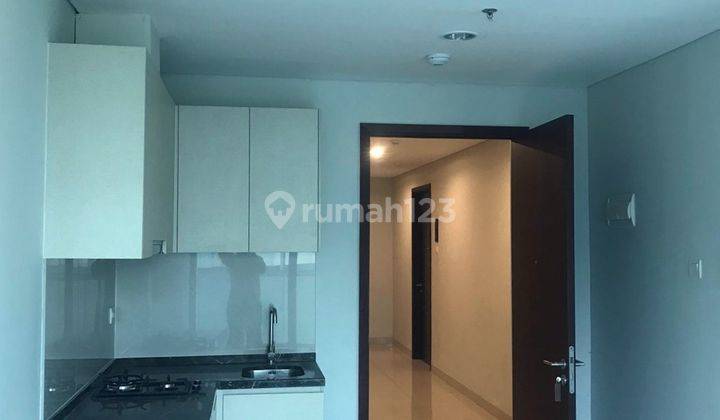 Dijual Apartemen Puri Mansion 3 BR Semi Furnish, Puri Mansion 037 1