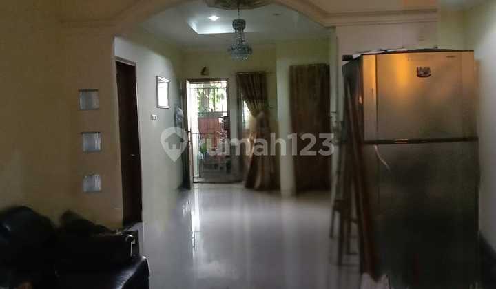 Dijual Cepat Rumah 2 Lantai Perumahan Metland, Cakung, Jakarta Timur, 011 2