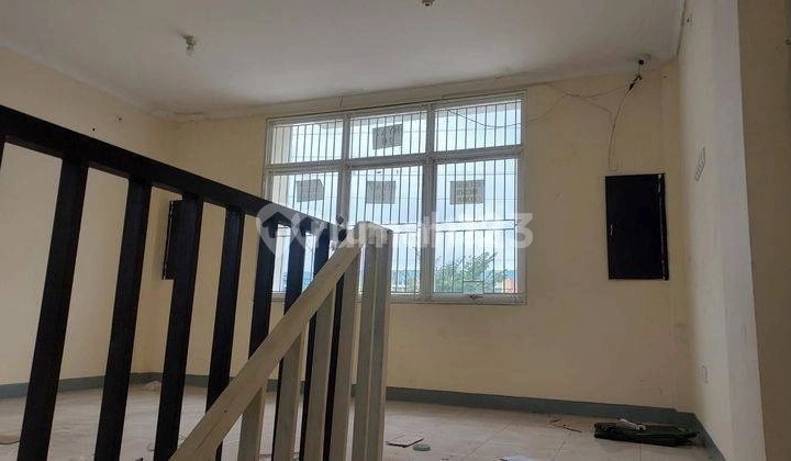 Disewakan Ruko IFOLIA di Harapan Indah Bekasi 220m (004)
