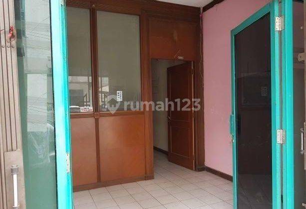 Ruko Bagus Lokasi Strategis 262 m2 HGB Mampang Prapatan, Jakarta Selatan, 030 2