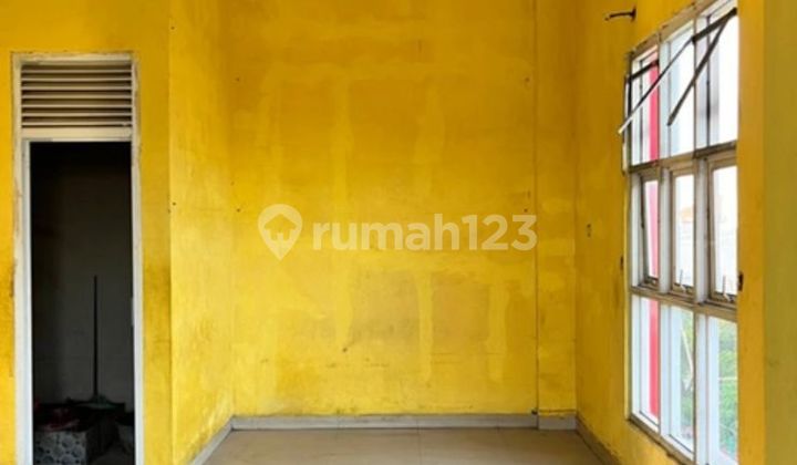 For Rent 3-Story Corner Shop House – Telaga Murni Housing Complex (027) 2