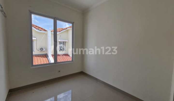 Disewakan Murah Rumah 8x15 Kosongan Cluster Laseine, Jakarta Garden City, Cakung, 030 1