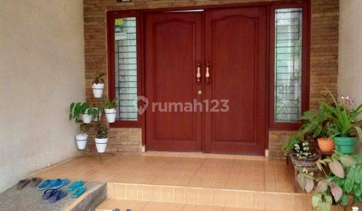 Rumah 2 lantai strategis 2