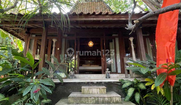 Di jual luxury villa lokasi seminyak  2