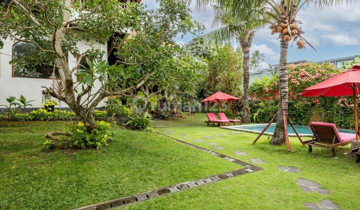 Di Jual Villa Cantik Modern Classic Di Brawa Canggu (at) 2