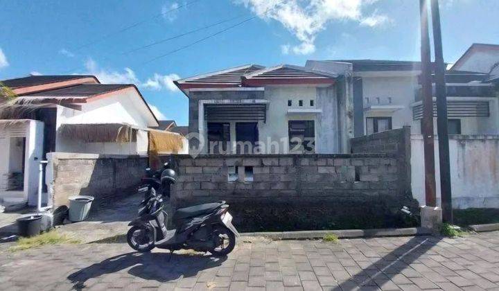 Dijual Rumah 2 Kamar Di Perumahan Beranda Bukit 1