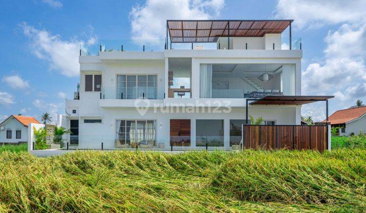 Di Jual Villa Di Pantai Seseh Bali ( Atn) 2