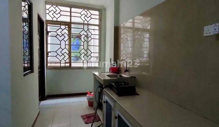 DiJual Ruko Kost Kosan Nagoya Indah 4Lantai Seberang Hotel Utama  7