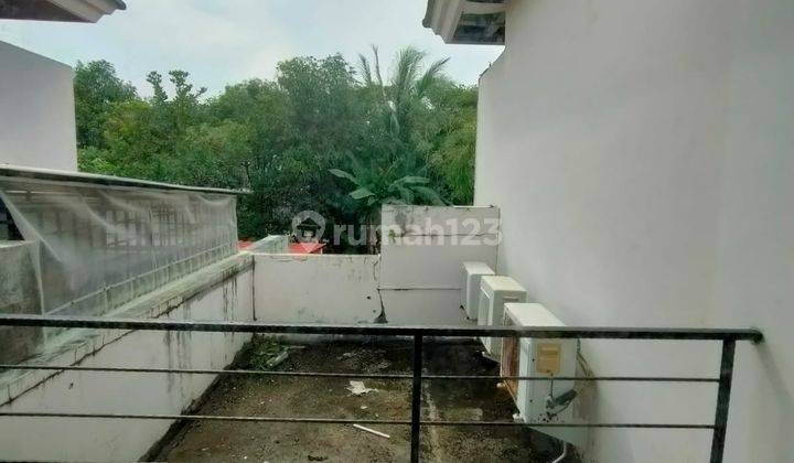 DiJual Rumah The Central Sukajadi 2Lantai Butuh Renovasi  11