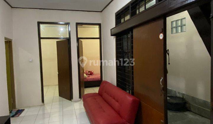 Rumah 1,5 lantai SHM posisi hook di Taman cibaduyut indah 2