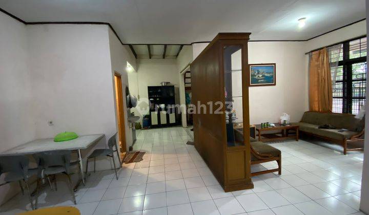 Rumah 1,5 lantai SHM posisi hook di Taman cibaduyut indah 1