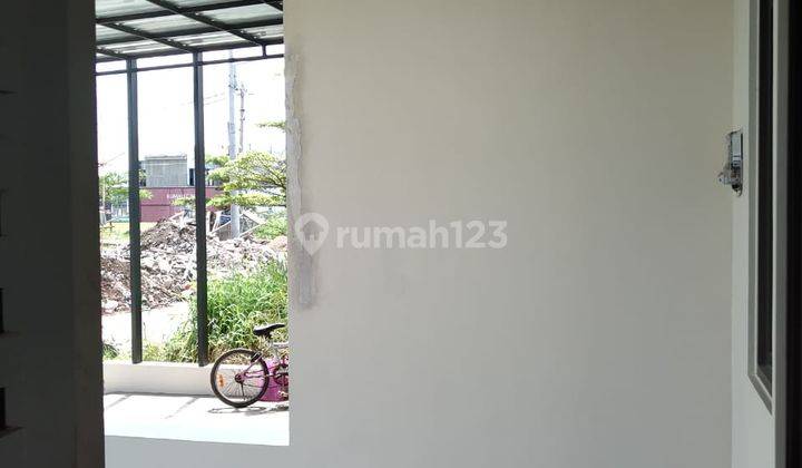 Jual Rumah SHM Bagus Unfurnished di Grand sharon residence 1