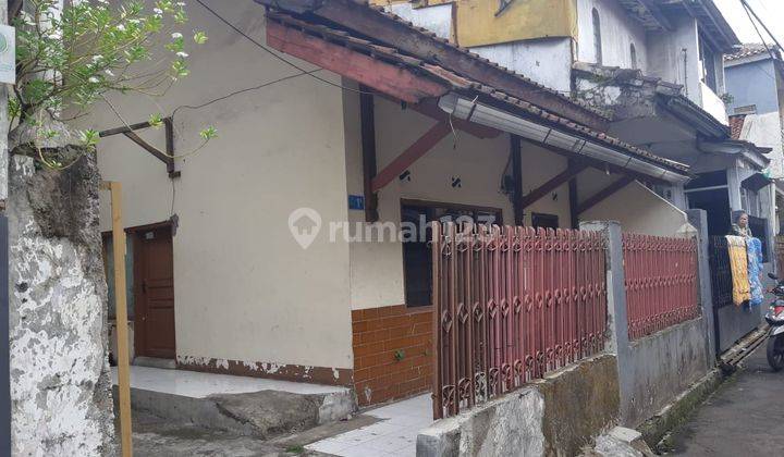 Rumah di Sayap moh toha Butuh Renovasi SHM Unfurnished 1