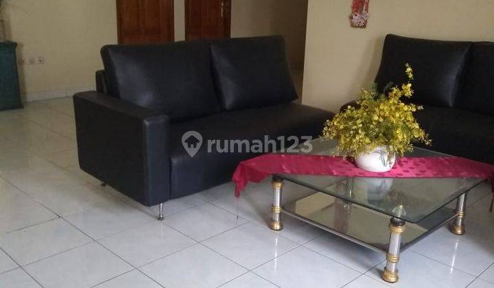 Rumah 2 Lantai SHM Bagus Semi Furnished di Taman pesona mediteran 2