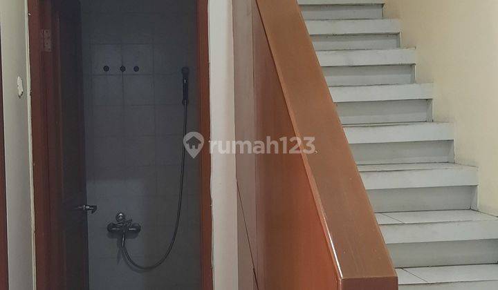 Sewa Rumah Bagus Siap Huni 2 Lantai Lokasi Tki Taman Kopo Indah Bandung 2