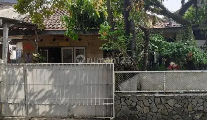 Dijual Rumah Sayap Otista,Jalan Kautamaan Istri,Bandung. 1