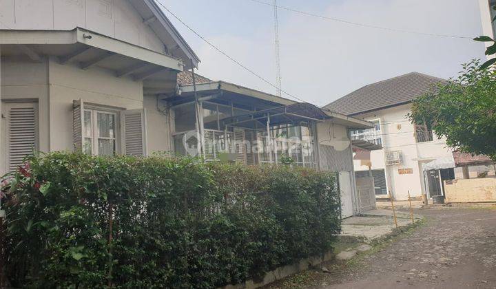 JUAL RUMAH DI JALAN DAGO,BANDUNG. 1