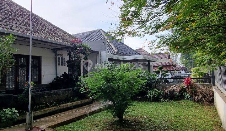 Rumah di Imam Bonjol,sayap Dago(rumah clasic)Bandung. 1