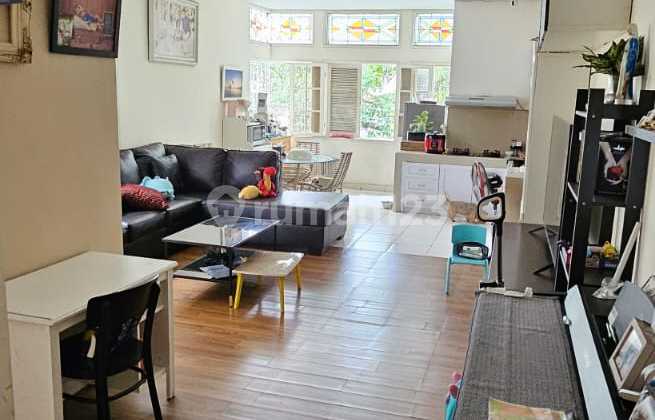 Jual Rumah Pajagalan 4lantai Bisa Untuk Usaha