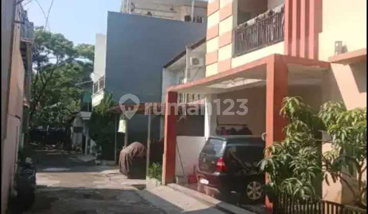 House in Ulujami Cluster Pesanggrahan Near Toll Road South Jakarta 2