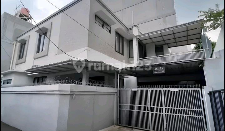 Rumah Bagus Di Tebet Dalam Jakarta Selatan Dekat Stasiun Mrt Rumah Bagus Di Tebet Dalam Jakarta Selatan Dekat Stasiun Mrt