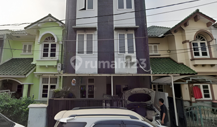 Dijual Rumah 3 Lantai Di Cluster Kebayoran Lama Jakarta Selatan 2