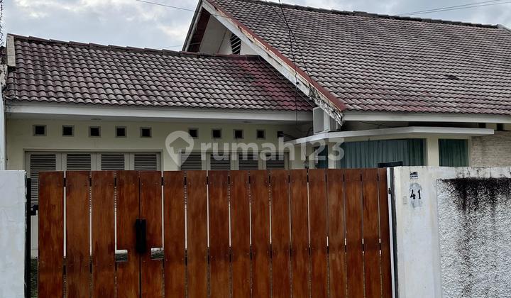 Rumah Hitung Tanah di Komplek Migas Kenanggisan Palmerah Jakbar Rumah Hitung Tanah di Komplek Migas Kenanggisan Palmerah Jakbar