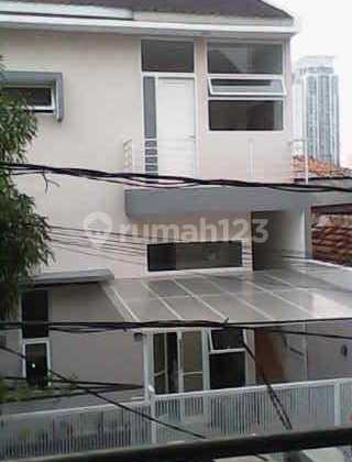 Dijual Rumah Strategis di Cipete Utara Kebayoran Baru Jakarta Selatan Dijual Rumah Strategis di Cipete Utara Kebayoran Baru Jakarta Selatan