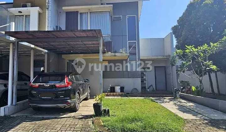 Rumah 2 Lantai di Urbana Place Bintaro Ciputat Tangsel Dekat Bxc