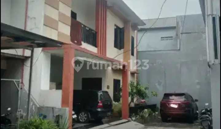 Rumah di Cluster Ulujami Pesanggrahan Dekat Toll Jakarta Selatan Rumah di Cluster Ulujami Pesanggrahan Dekat Toll Jakarta Selatan