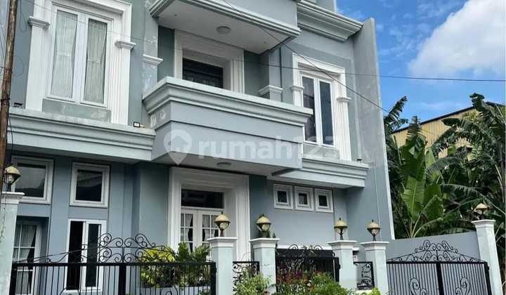 Rumah Mewah di Gandaria City Kebayoran Lama Jaksel Rumah Mewah di Gandaria City Kebayoran Lama Jaksel