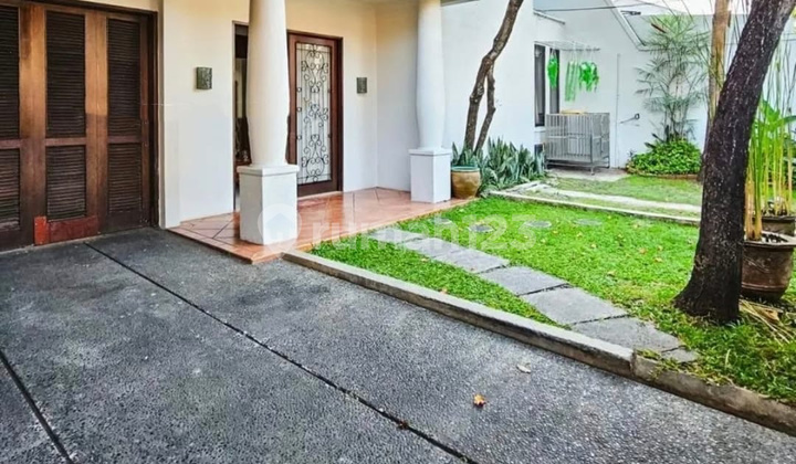 Rumah Bagus Siap Huni di Bintaro Sektor 2 Tangerang Selatan