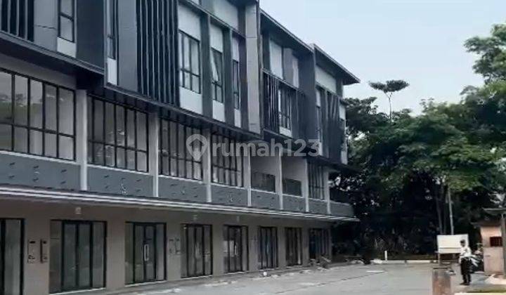 Ruko 3 Lantai Hadap Jalan Raya Greenwich Bsd 1