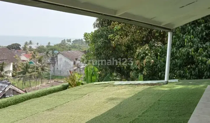 Villa Anyer view laut di jual full furnish  5