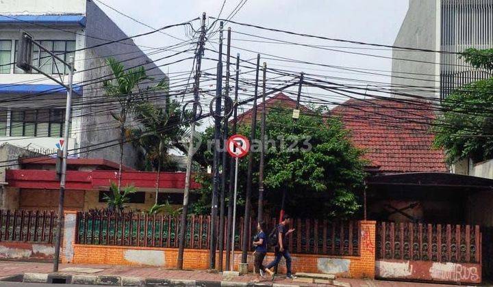 Rumah dijual di Menteng Jakarta Pusat  2