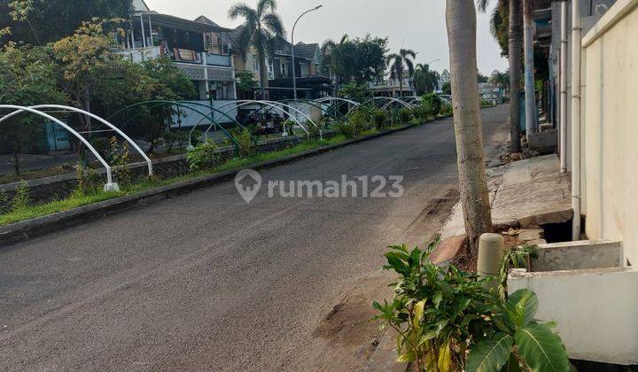 Rumah hook  di Serpong Park Boulevard Bsd 2