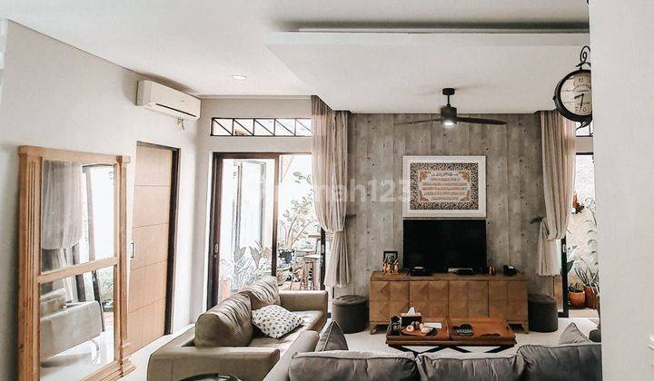 Town House Full Furnished Disewakan Di Kebayoran Lama Jakarta Selatan 1