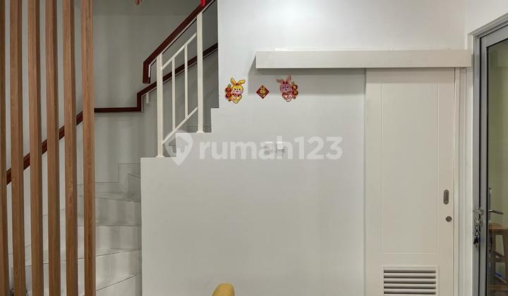 Fully Furnished House in Zuma Malibu Village, Gading Serpong 1