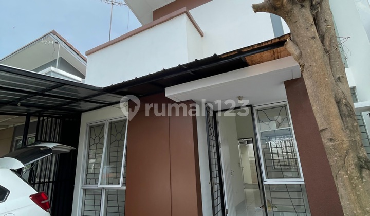 Western Cosmo The Icon Bsd House