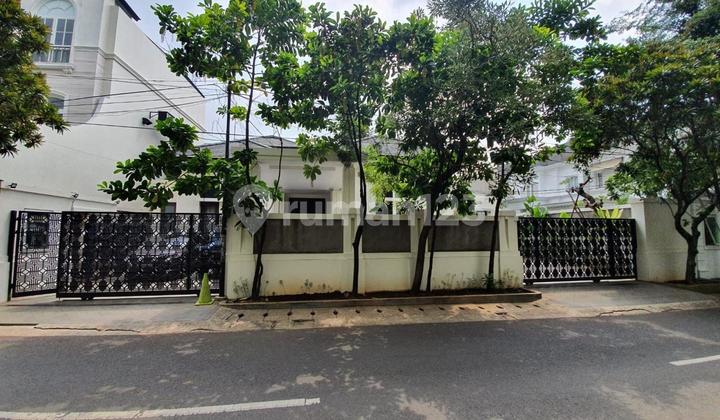 Rumah Luas Jakarta Selatan 2