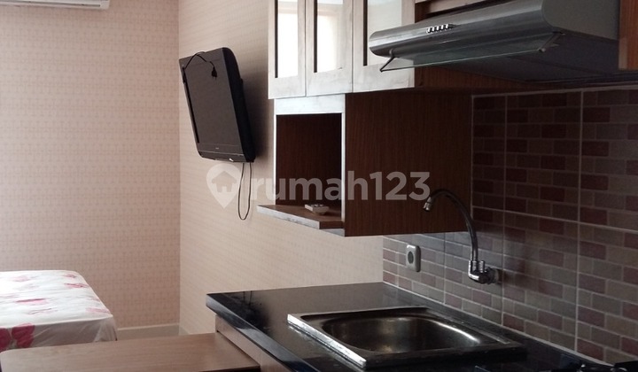 Furnished Studio Apartment Cinere 2
