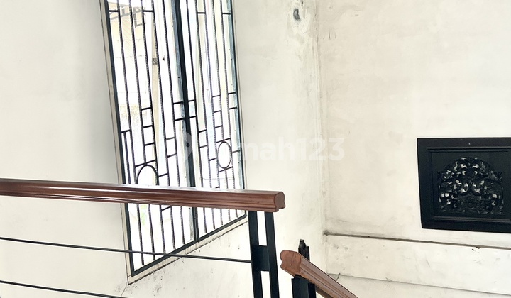 Rumah Anggrek Loka BSD 2