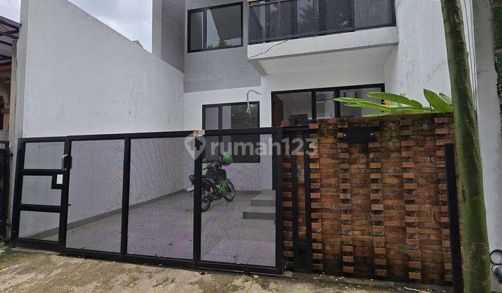 Rumah Full Renovasi Siap Huni Kencanaloka Bsd 2