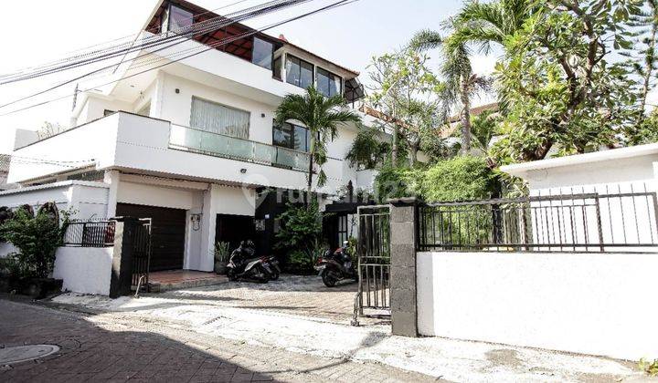 Villa / Hotel Dijual Di Legian Bali 2