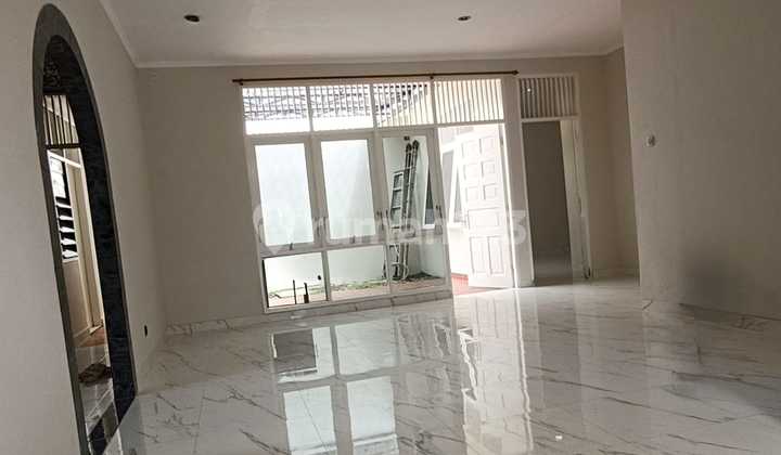 Ready-to-Occupy House Villa Melati Mas 2