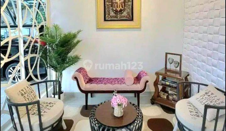 Rumah Siap Huni Dengan Kolam Renang Di Kebayoran Bintaro 6580 2