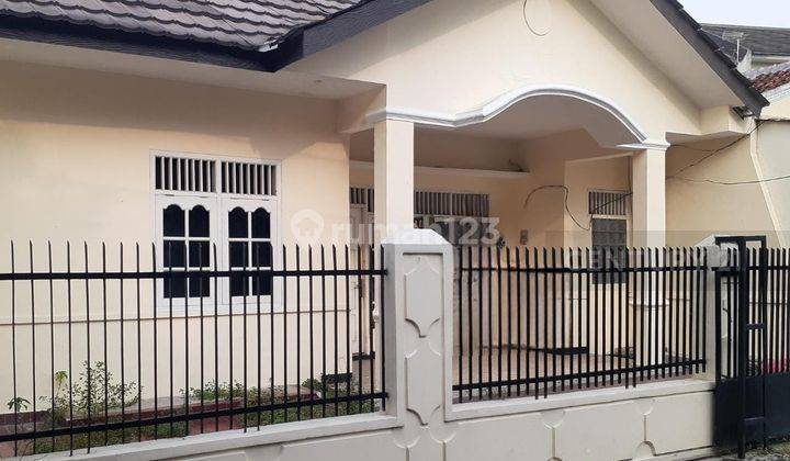 Rumah Cocok Untuk Kos-kosan Di Belakang STAN 6596 1