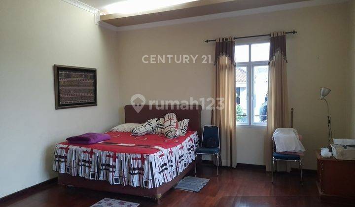 Rumah 2 Lantai Bagus Siap Huni Camar Sektor 3 Bintaro Jaya 7796  2