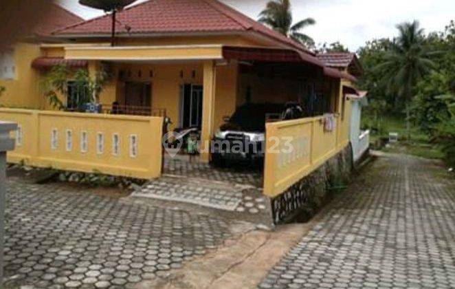 RUMAH CANTIK DAN BESAR DI KARIMUN-RIAU LT.152
M2 1