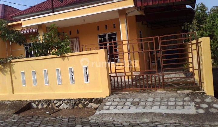 RUMAH CANTIK DAN BESAR DI KARIMUN-RIAU LT.152
M2 2